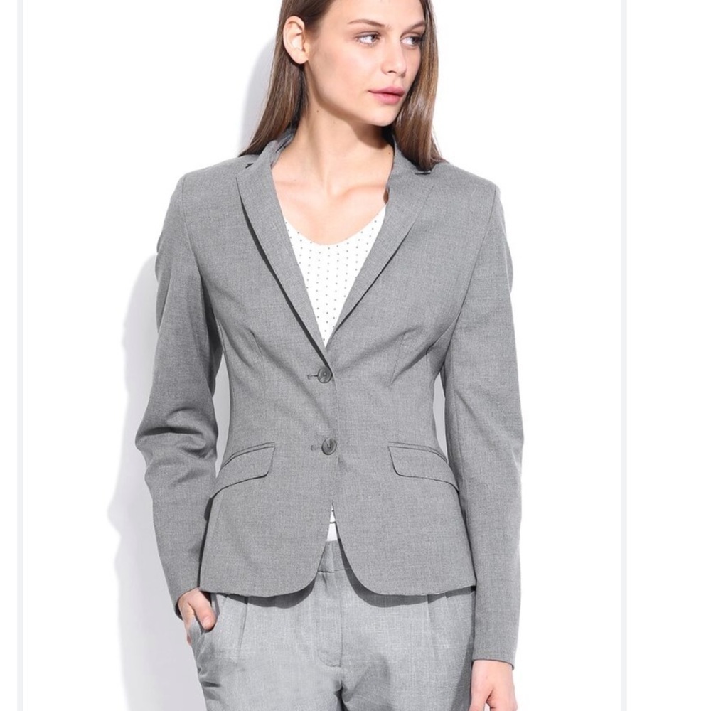 THEORY Wool Herringbone Gray double button blazers women’s size 2 luxurious